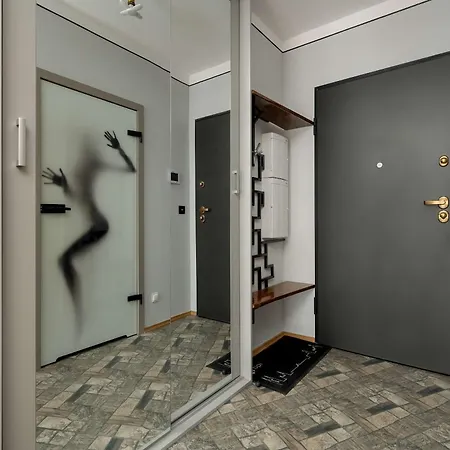 Exceptional Pet Friendly In By Renters ヴロツワフ