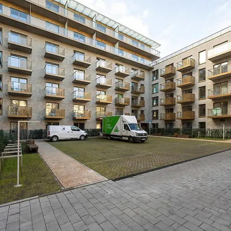 Exceptional Pet Friendly In By Renters Apartamento Wrocław